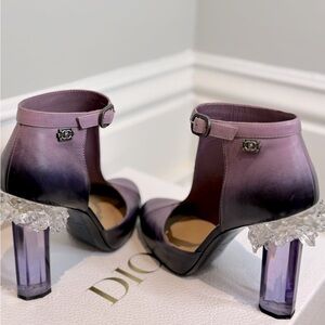 WORK OF ART! Aubergine (Purple) CHANEL Leather Lucite Heels. Mary Jane Bootie
